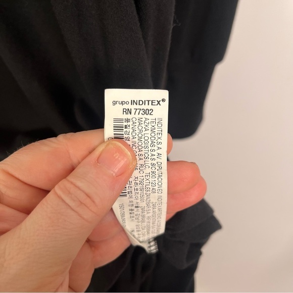 2/$30 Zara Trafaluc Black Lantern Hem Long Sleeve Dress – Size Small - Picture 8 of 10